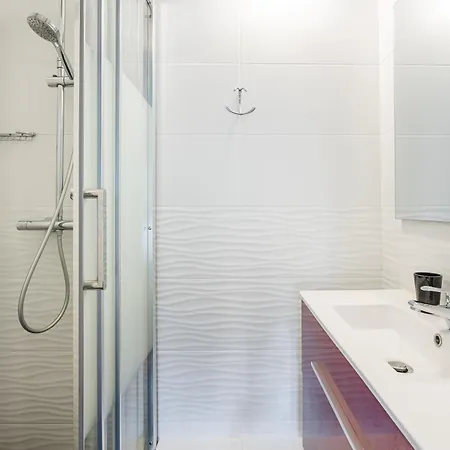 Les Hesperides Par Dodo A Apartment